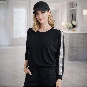 Carmen Marc Valvo NWT Black Sweater w/Rhinestone Embellished Sleeve | Size S